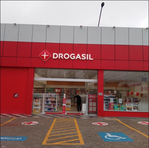 Onda de assaltos em lojas da Drogasil preocupa funcionários na zona sul de São Paulo