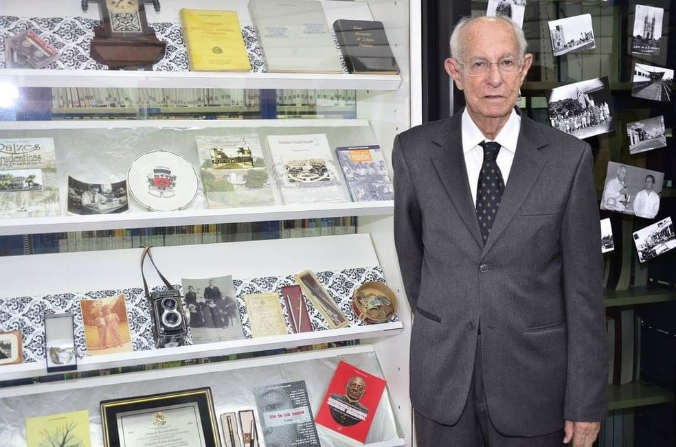 Escritor prudentino Benjamin Resende é homenageado em Sarau Solidário no mês em que comemora 90 anos de idade