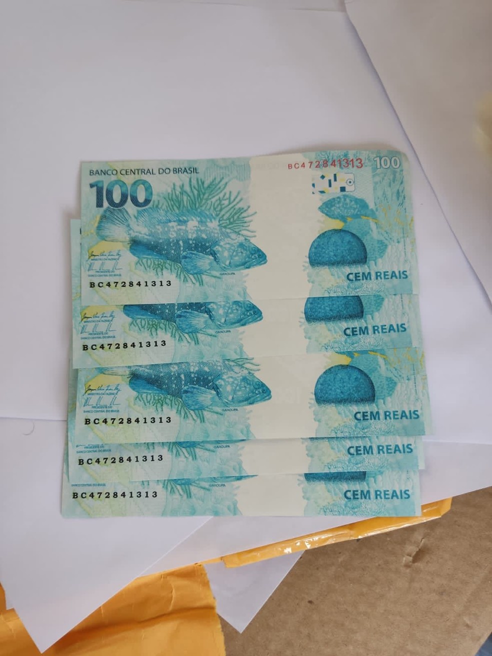 Militar é preso com R$ 1 mil em notas falsas em São José dos Campos, SP