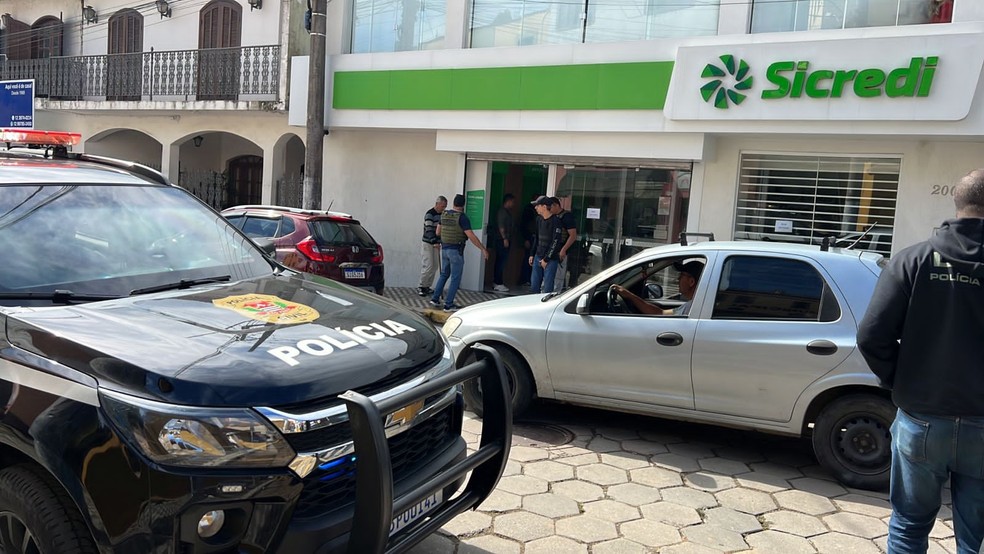 Banco é alvo de criminosos na região central de Paraibuna