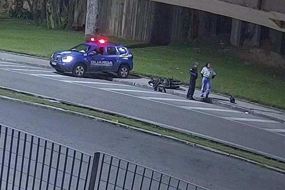 Motociclista é preso em flagrante após se envolver em acidente sob efeito de álcool no litoral de SP