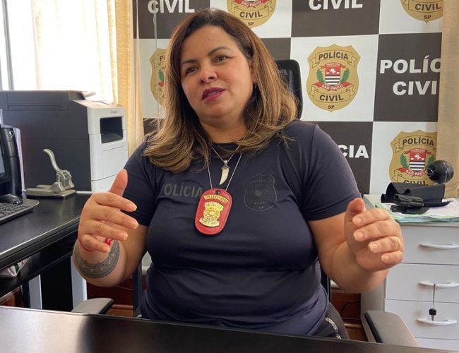 Mulher diz que líder espiritual suspeito de abusos a estimulou com vibrador em massagem: ‘me senti suja’