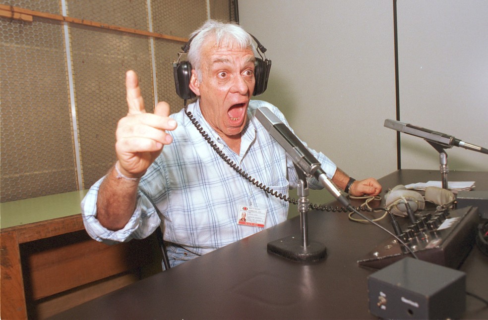 Despedida de um Ícone: Silvio Luiz, Renomado Narrador Esportivo, Nos Deixa aos 89 Anos em São Paulo