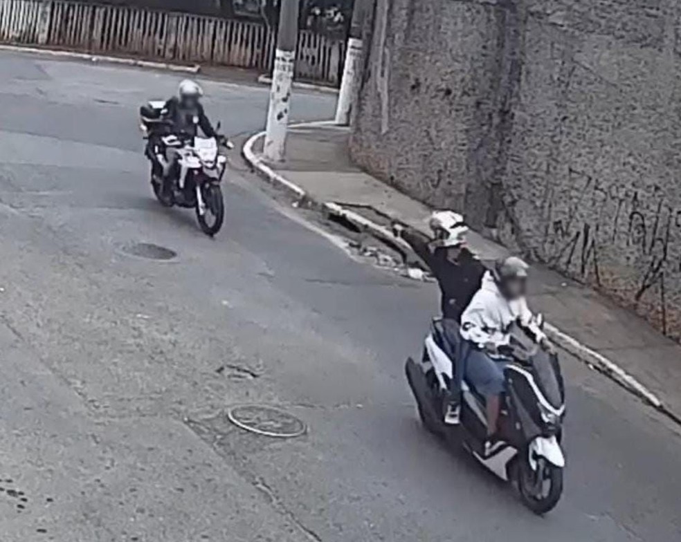Polícia persegue e prende suspeitos de cometerem arrastões em SP; um deles foi baleado