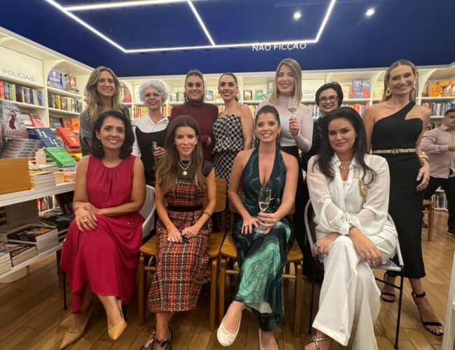 Caroline Diaz celebra sucesso de lançamento de “Empreendedoras de Impacto – Volume II” em São Paulo