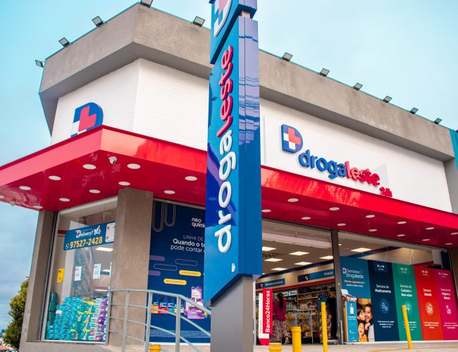 Drogaleste inaugura unidade em Santos e amplia expansão no litoral
