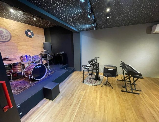 School of Rock Granja Viana e Made in Brazil realizam evento gratuito na região