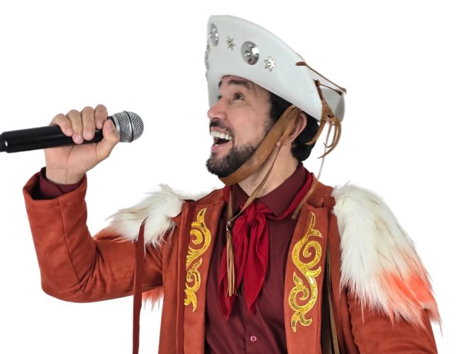 Reginaldo Sama se apresenta no Arena Show SP neste domingo (14)