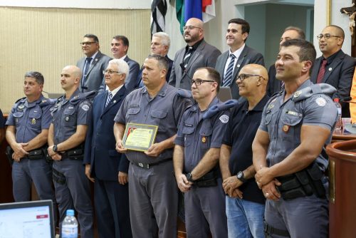 Câmara premia Policiais Destaques e destaca Guardas Municipais com honrarias