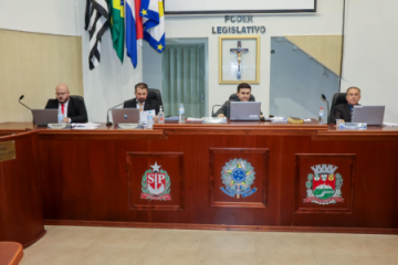 Câmara inicia 2026 com aprovação de projetos e emenda ambiental em Sessão Ordinária