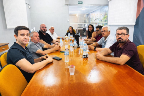 Mãe de criança é ouvida por vereadores em caso de possível troca de medicamentos