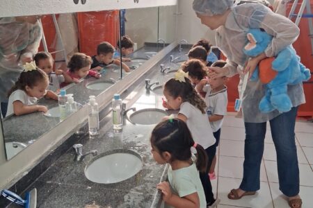 Monte Alto incentiva saúde bucal nas escolas no Dia Mundial da Saúde