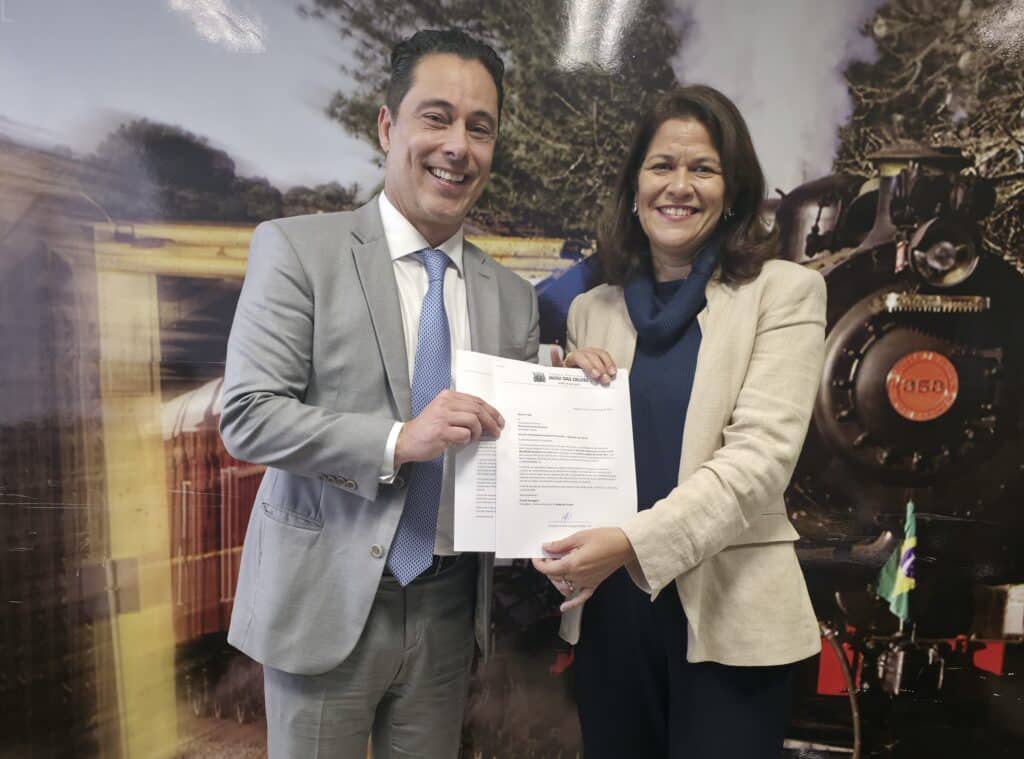 Vereadora Priscila Yamagami recebe respaldo do deputado Marcio Alvino em prol de iniciativas para o empoderamento feminino em Brasília