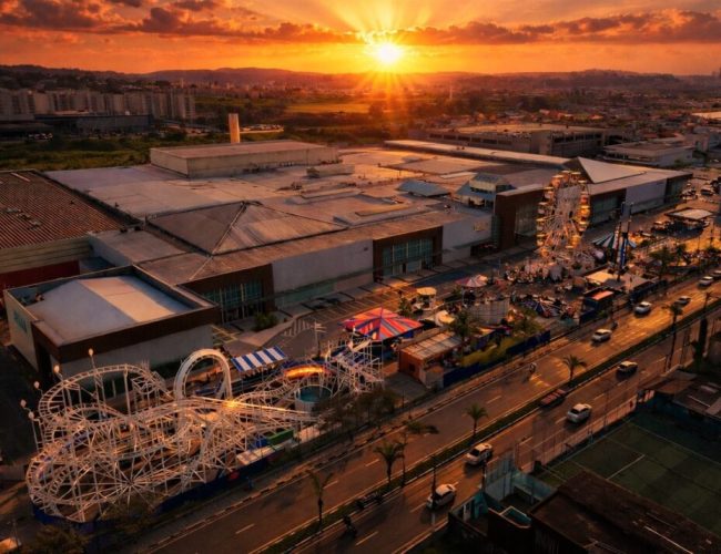 Atração imperdível: Montanha russa do Rock in Rio retorna ao Suzano Shopping
