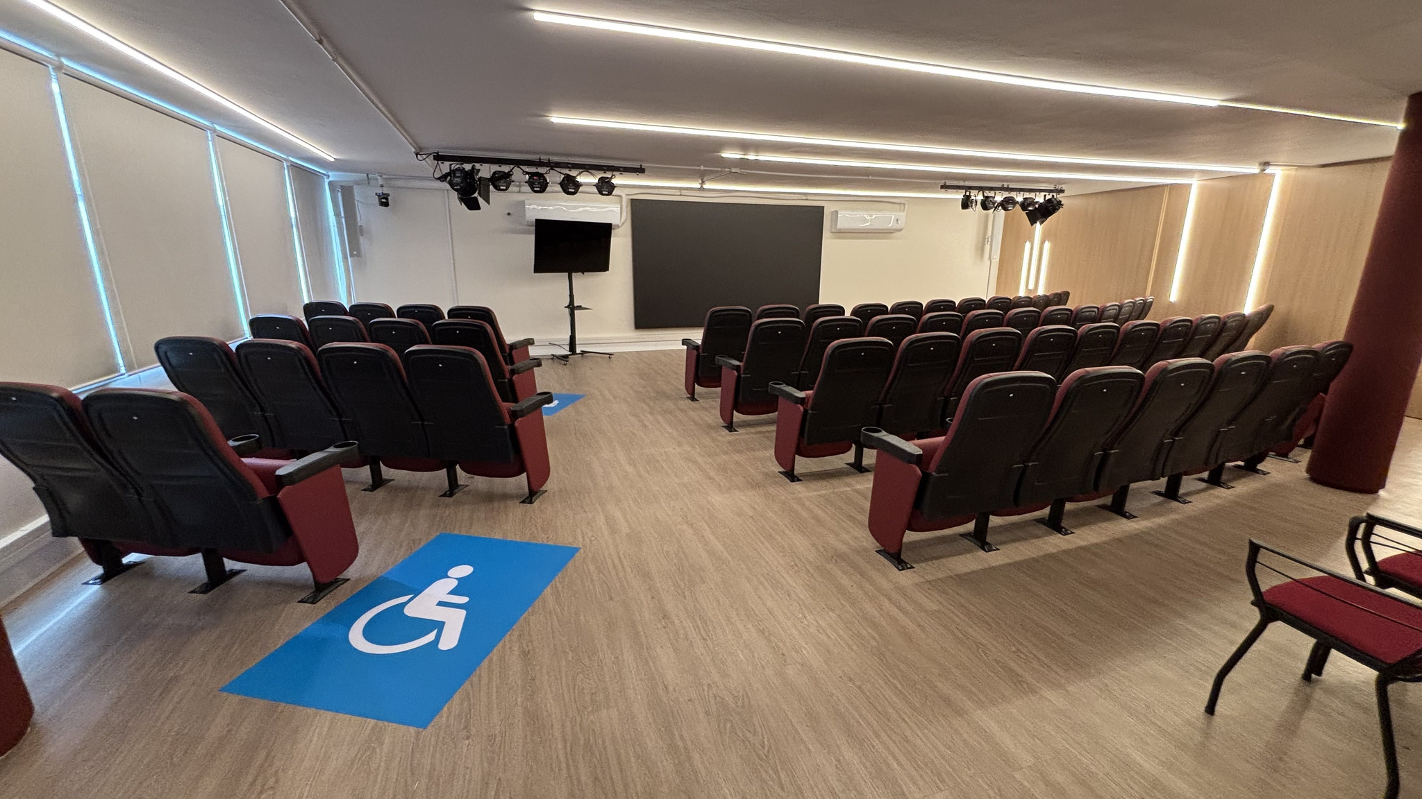 Centro de São Paulo ganha espaço multiuso com infraestrutura para empresas, produção de conteúdo e até práticas esportivas