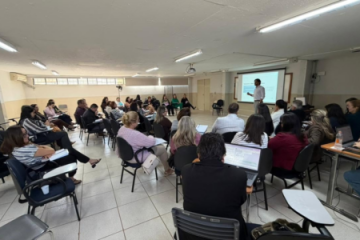 Capacitação da URE de Jaboticabal reúne administradores da rede municipal