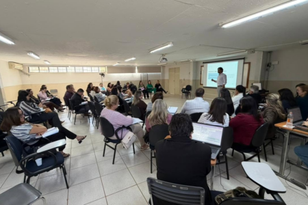 Capacitação da URE de Jaboticabal reúne administradores da rede municipal