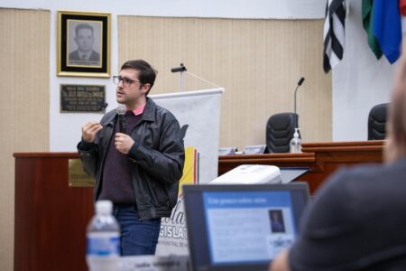 Escola do Legislativo promove discussão sobre clima e resiliência em aula pública