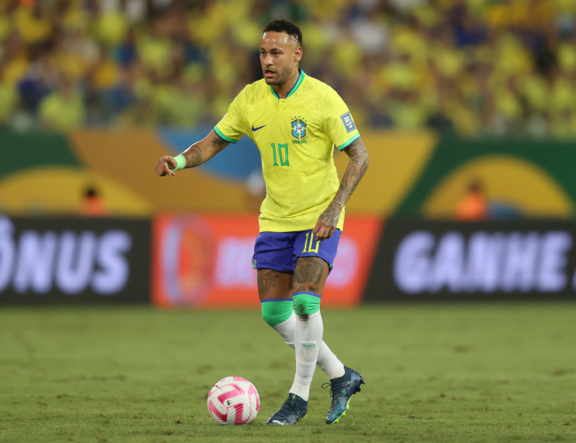 Neymar sinaliza despedida da Seleção Brasileira após eliminação na Copa do Mundo de 2026