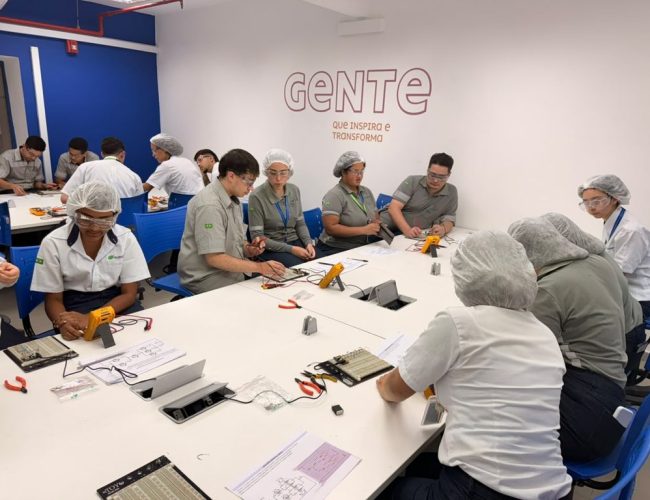 Suzano e Senai unificados: capacitação de jovens acontece na própria indústria