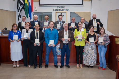 Câmara Municipal celebra 130 anos do Legislativo de Monte Alto com lançamento de livro comemorativo
