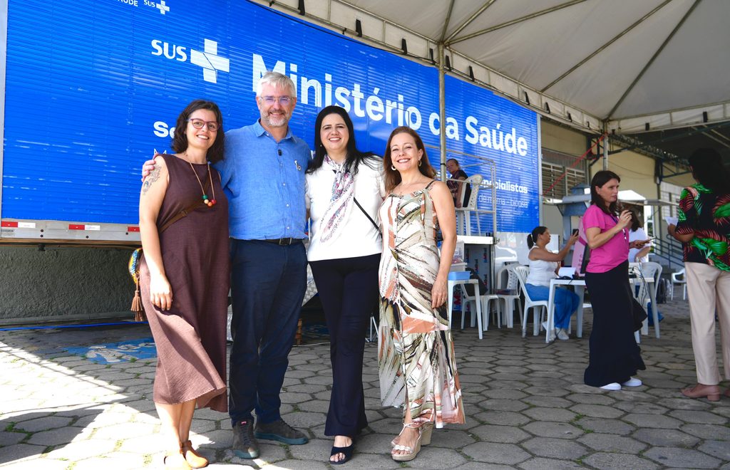 Caminhão do governo federal facilita acesso a exames de saúde feminina na região do Alto Tietê